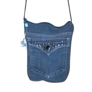 It’s a Becky Bag BB crossbody denim jeans pocket (8)